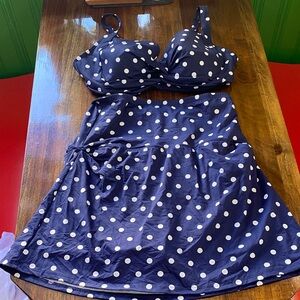 Chic Lands End Navy Polka Dot 2 piece bathing suits Bikini Set